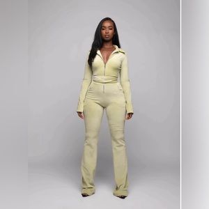 Grayscale Mint Jumper I’m size Medium